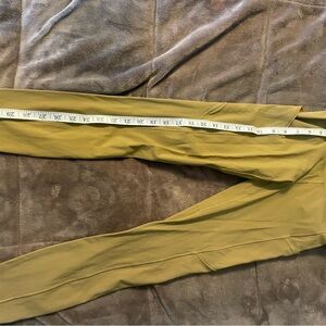 Lulu lemon Size 4 Olive Green Leggings